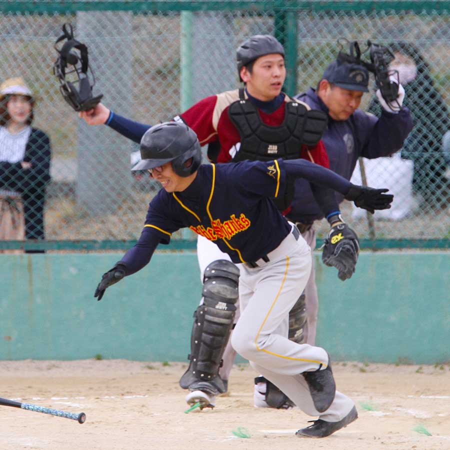 SKINBLESHANKS(スキンブルシャンクス)草野球写真