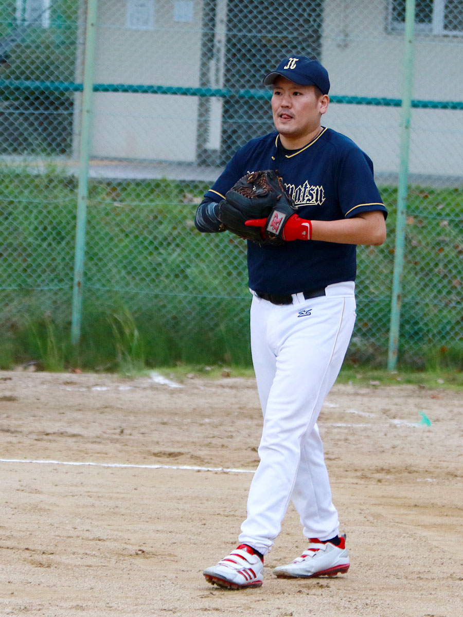 Nishimatsu Buffaloes(西松原バッハローズ)・草野球写真