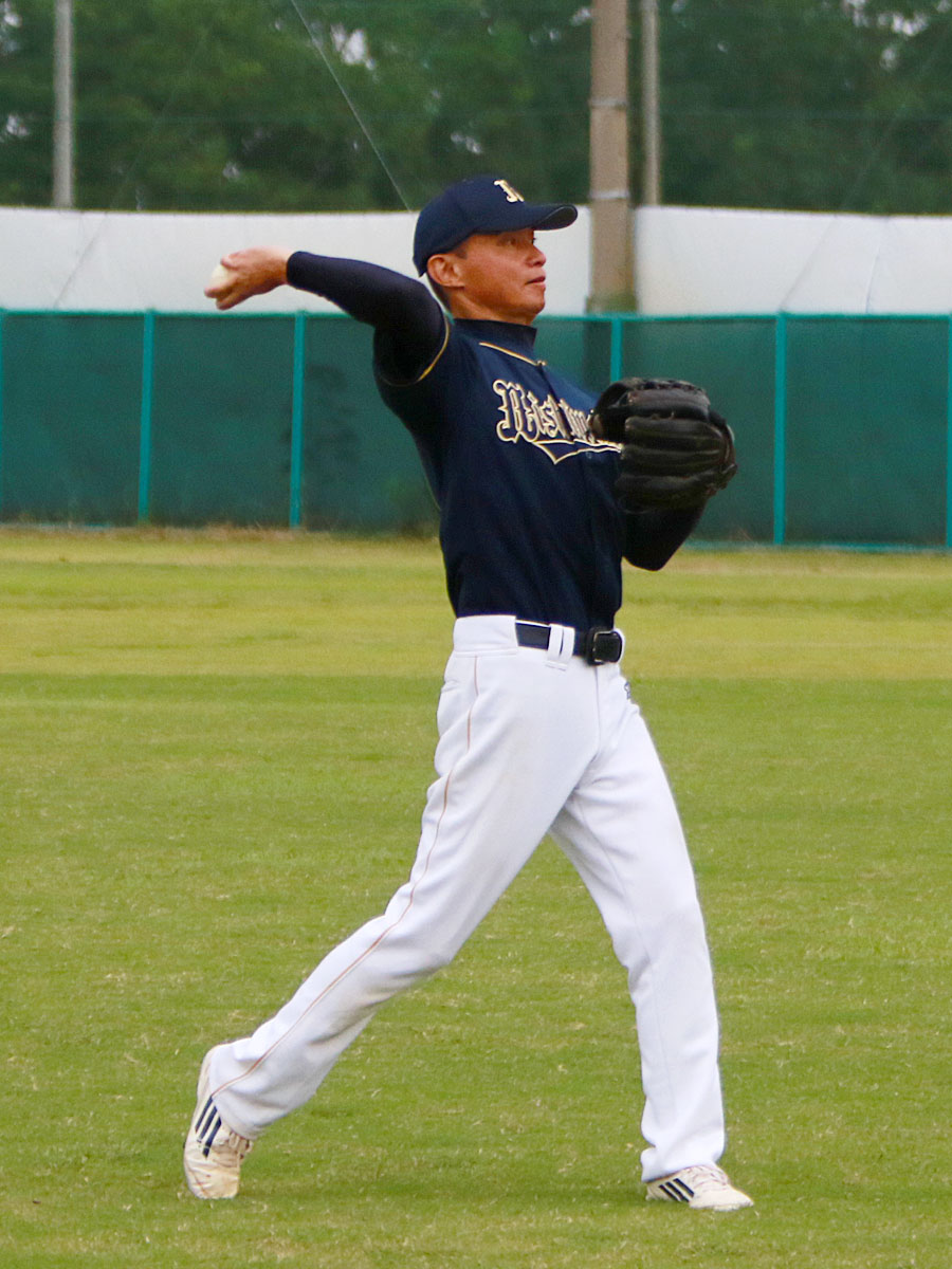 Nishimatsu Buffaloes(西松原バッハローズ)・草野球写真