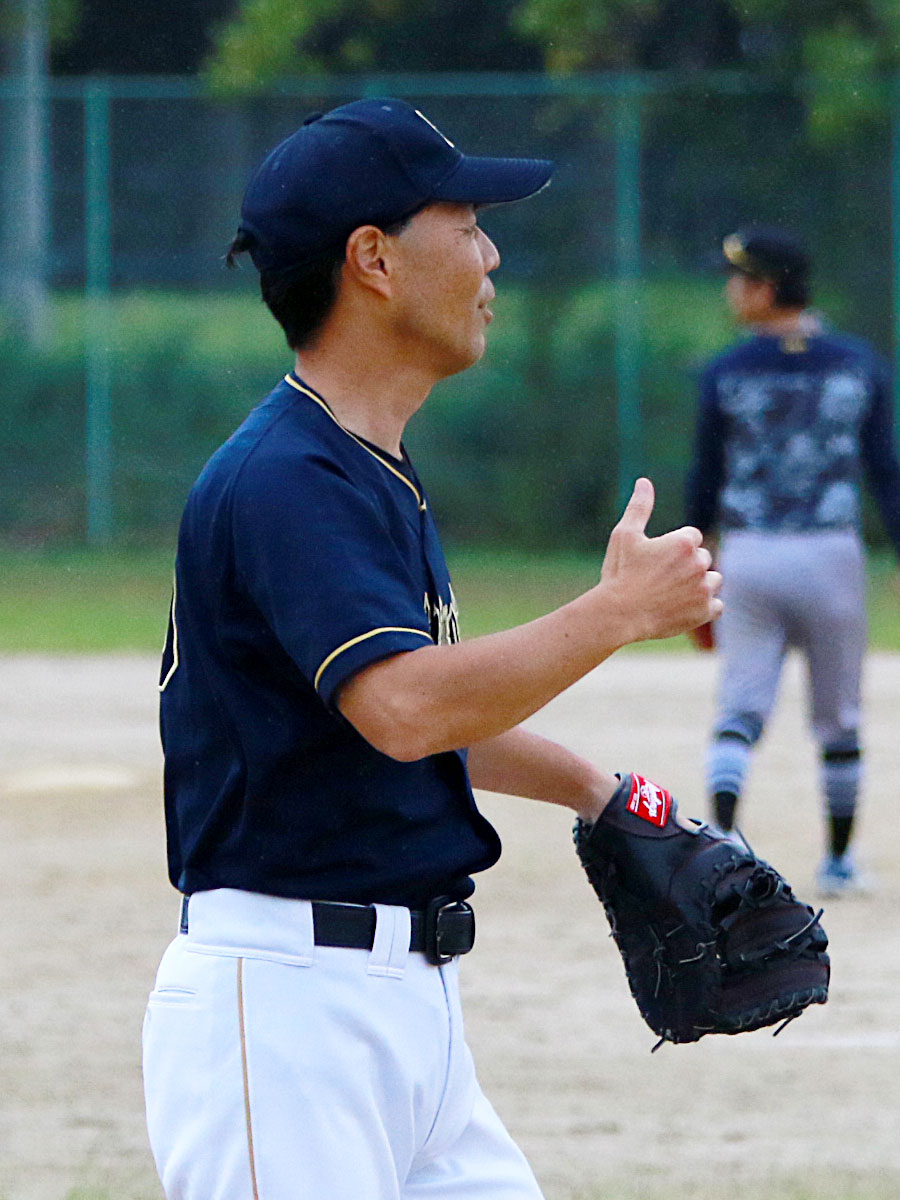 Nishimatsu Buffaloes(西松原バッハローズ)・草野球写真