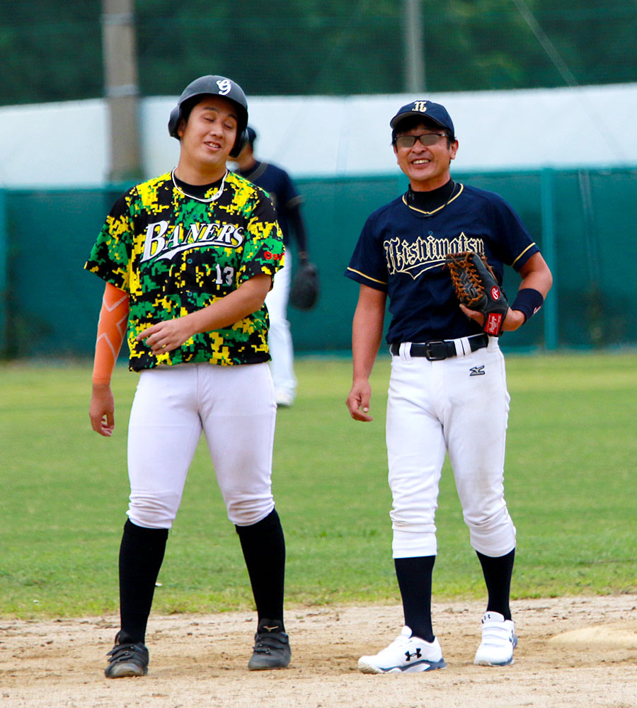 Nishimatsu Buffaloes(西松原バッハローズ)・草野球写真