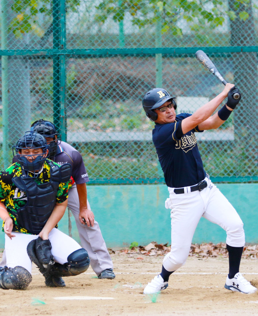 Nishimatsu Buffaloes(西松原バッハローズ)・草野球写真