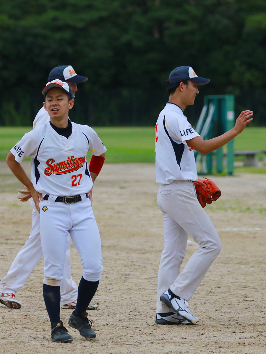 住友生命泉友会野球部(スミトモセイメイセンユウカイ)・草野球写真