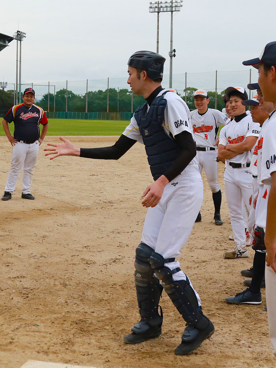 住友生命泉友会野球部(スミトモセイメイセンユウカイ)・草野球写真
