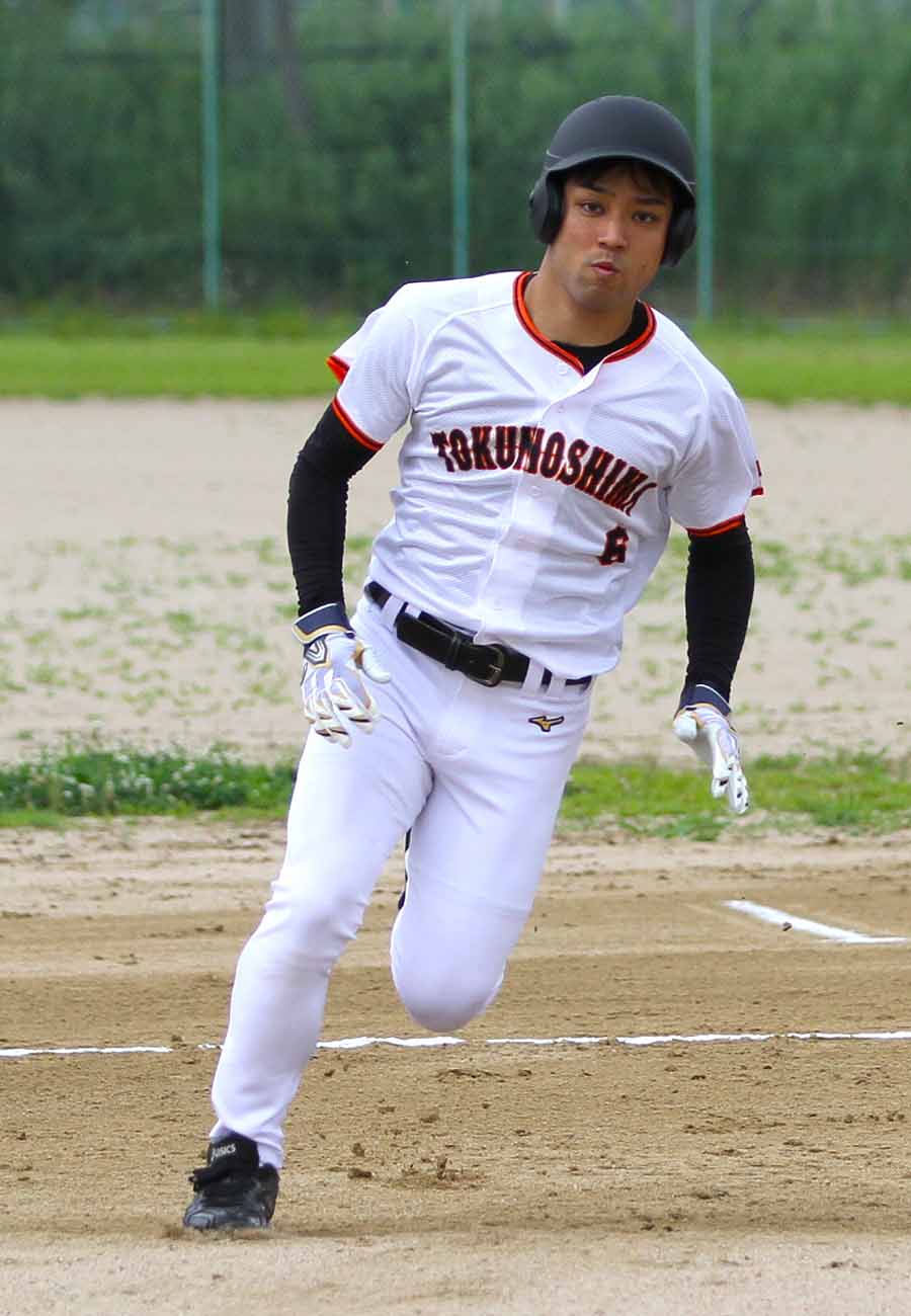 徳之島 (トクニシマ)・野球写真