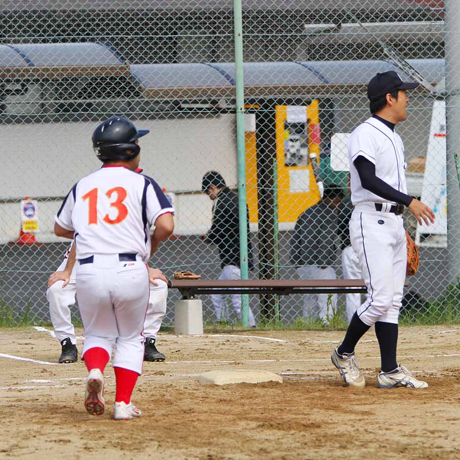 IIBES(イベーズ)草野球写真