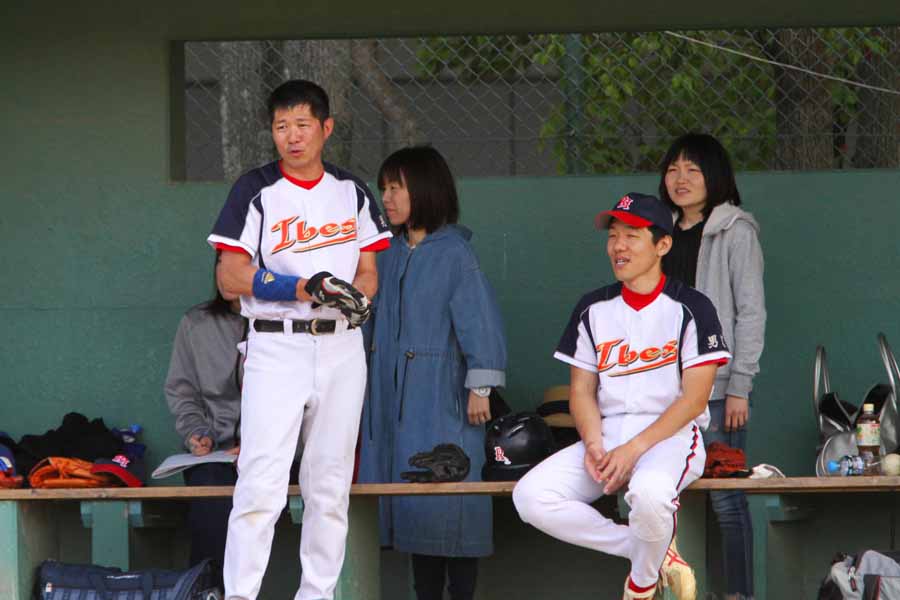 IIBES(イベーズ)草野球写真