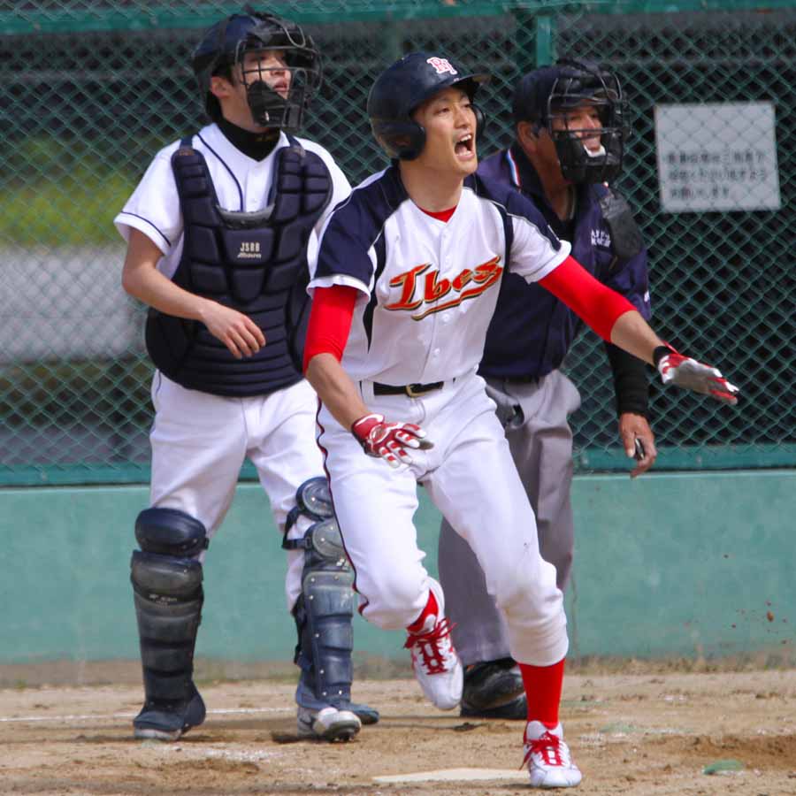 IIBES(イベーズ)草野球写真