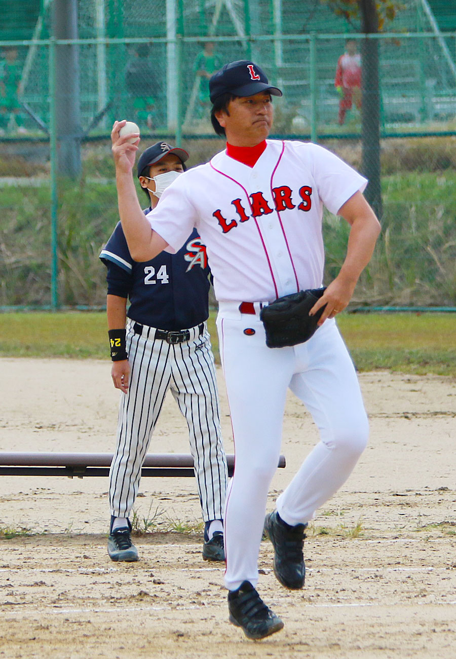 LIARS (ライアーズ)・草野球写真