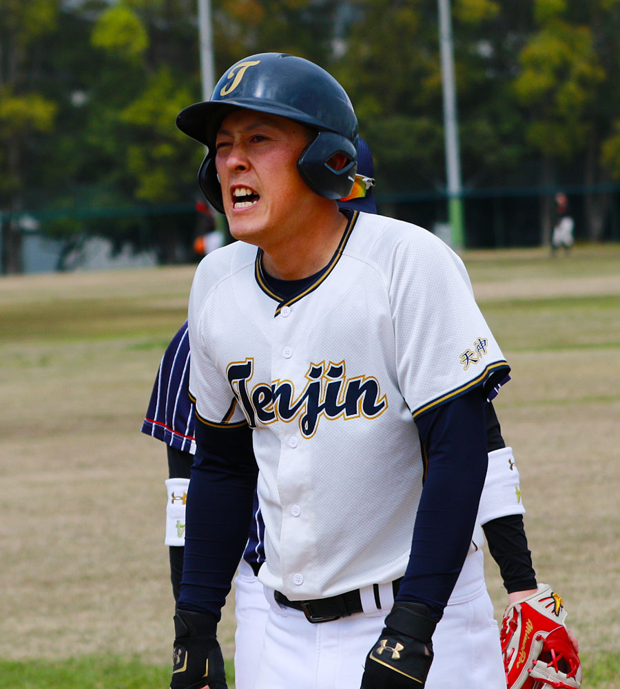 TEAM天神・草野球写真