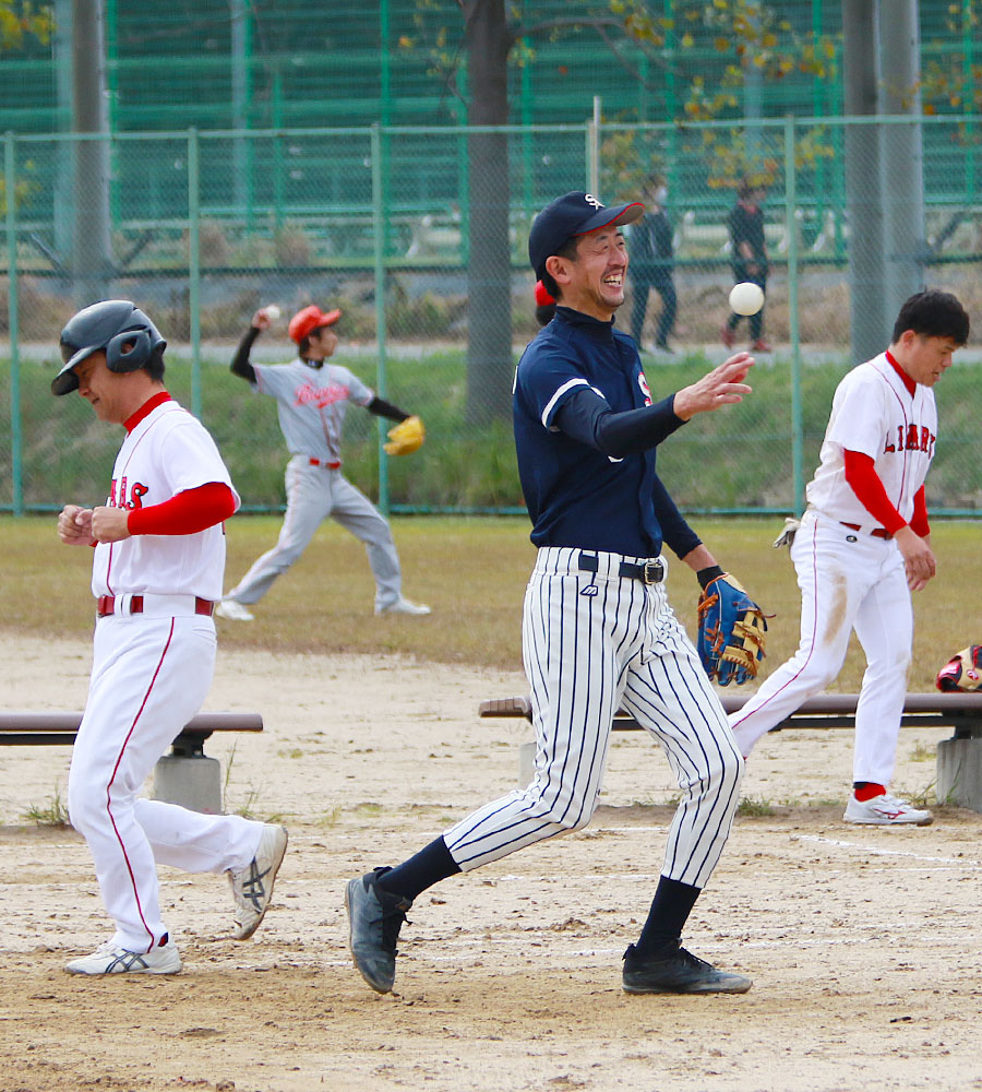 Smile Always(スマイル オールウェイズ)草野球写真