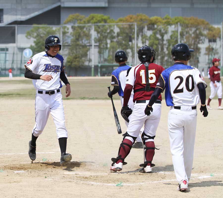 東ソー株式会社草野球写真