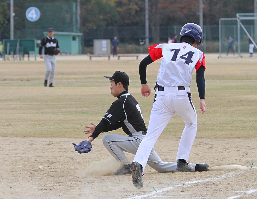ニューパールズ草野球写真